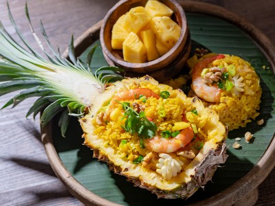 食譜-泰式鳳梨咖哩海鮮炒飯