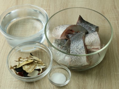 食譜-明目養肝鱸魚湯
