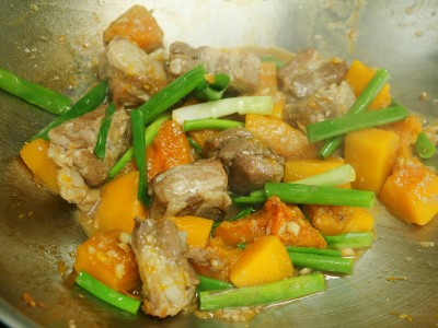 食譜-南瓜燒排骨