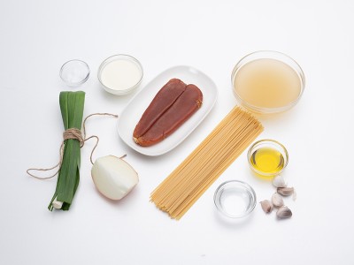 食譜-烏魚子白醬義大利麵