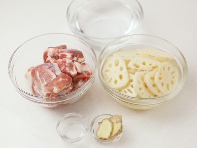 食譜-蓮藕排骨湯+鹹魚豆腐蒸肉(一鍋兩菜)