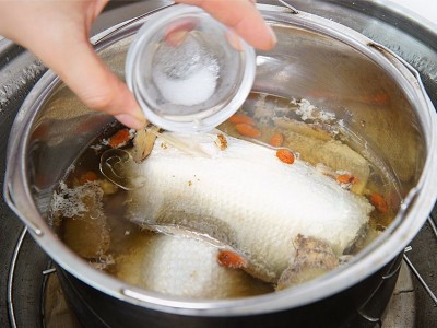 食譜-藥膳虱目魚湯