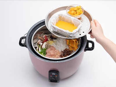 食譜-南瓜雞肉粉絲煲+南瓜三色蛋(一鍋兩菜)