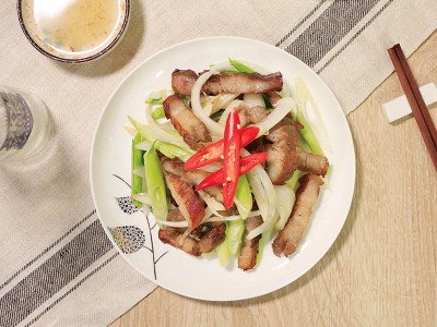 食譜-蒜苗鹹豬肉