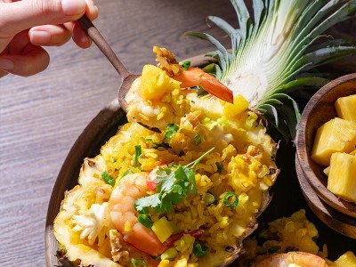 食譜-泰式鳳梨咖哩海鮮炒飯