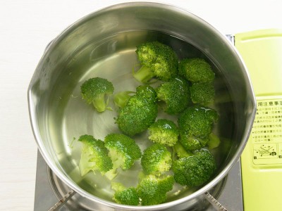 食譜-咖哩里肌綠花椰