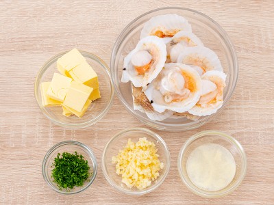 食譜-香蒜奶油烤扇貝
