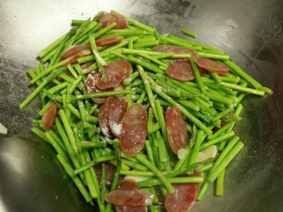 食譜-蘆筍炒臘腸
