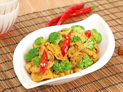 食譜-咖哩里肌綠花椰