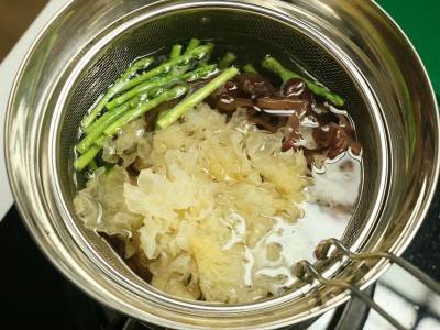 食譜-蘆筍拌雙耳