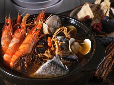食譜-黃精海鮮湯